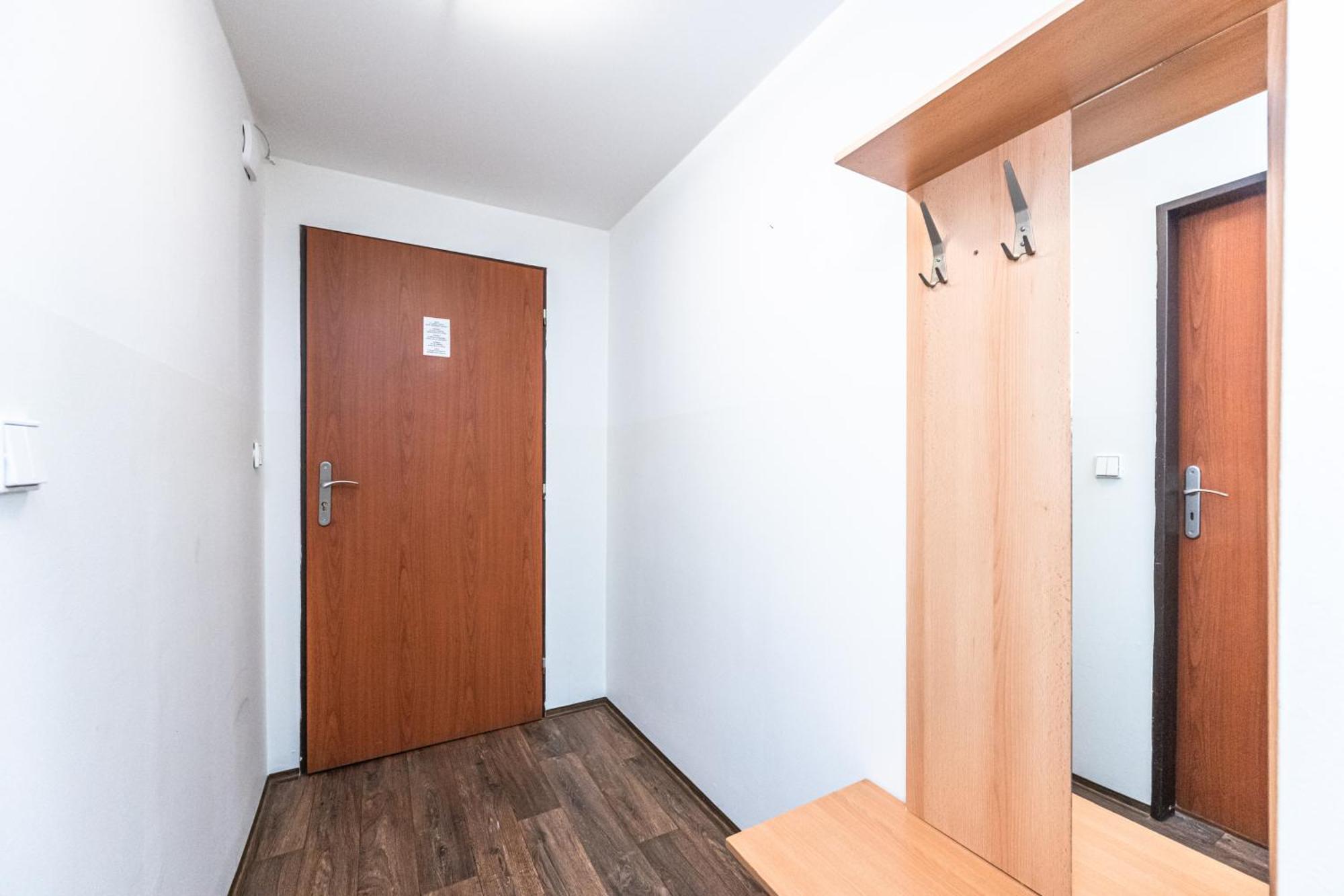 Apartments Kamenicka 23 ปราก ภายนอก รูปภาพ