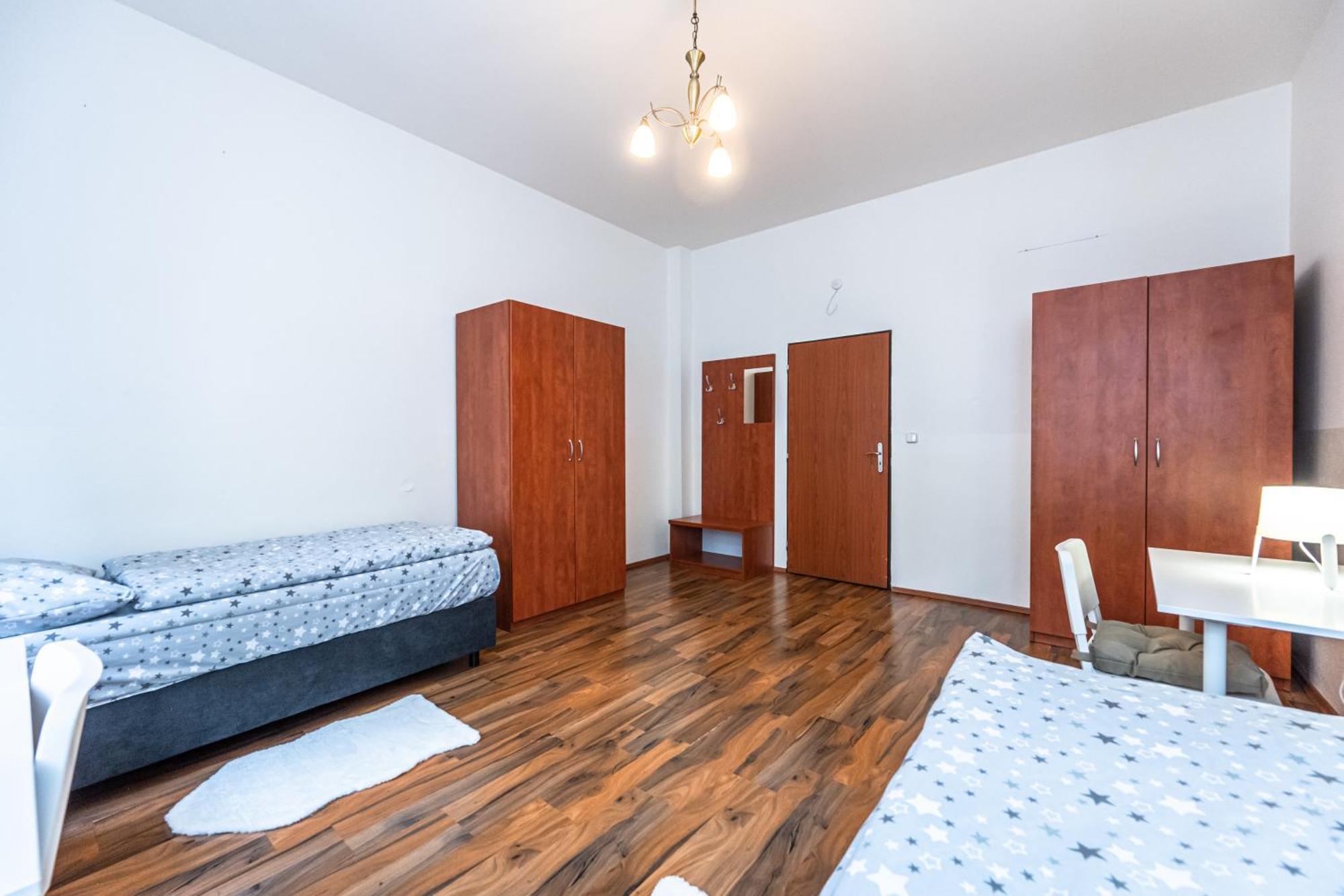 Apartments Kamenicka 23 ปราก ภายนอก รูปภาพ